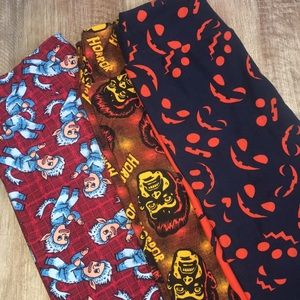1 bundle (3 pairs) Halloween Theme OS LLR LEGGING